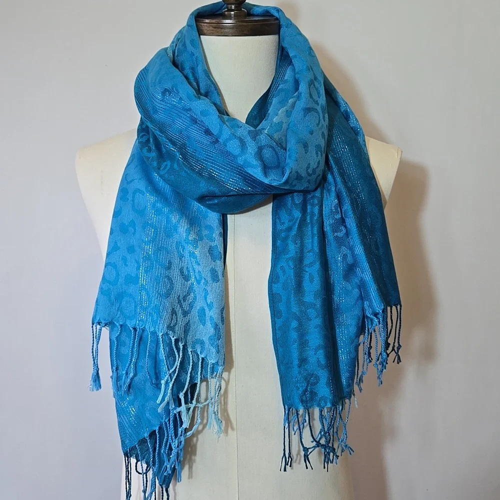 Pashmire Blue Ombre Leopard Animal Print Fringed‎ Scarf Wrap Classy